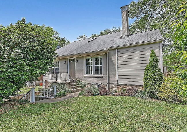 property at 1619 Sylvan Rd SW
