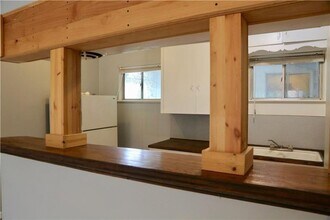 3304 Tom Green St in Austin, TX - Building Photo - Building Photo