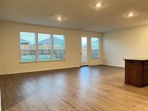 2504 Wesley Ave in Aubrey, TX - Building Photo - Building Photo