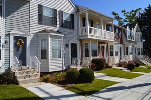 986 900 E in Provo, UT - Building Photo