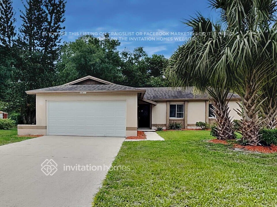 4411 Orangebrook Dr in Orlando, FL - Building Photo