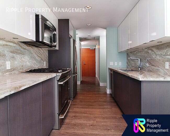 519 Riverfront Ave SE in Calgary, AB - Building Photo - Building Photo