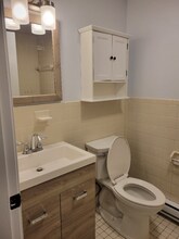 224 School St, Unit 2 in Walpole, MA - Building Photo - Building Photo