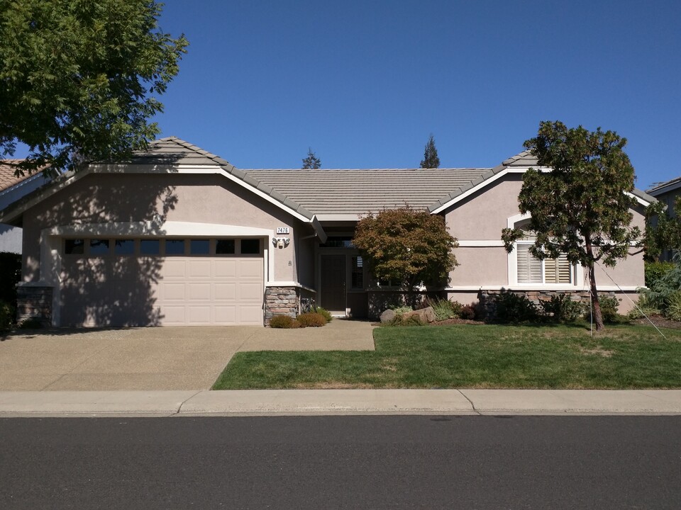 7476 Goose Meadows Way in Roseville, CA - Building Photo