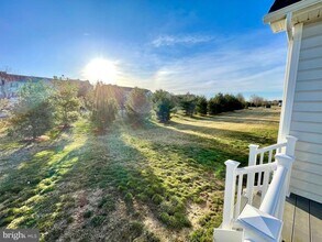 906 Moorings Cir in Stevensville, MD - Building Photo - Building Photo