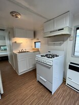 15012 Lemoli Ave in Gardena, CA - Building Photo