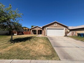 1049 SPUD Moreno St in Calexico, CA - Building Photo