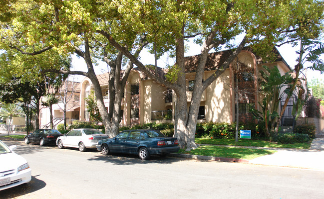 Magnolia Manor Apartments in Glendale, CA - Building Photo - Building Photo