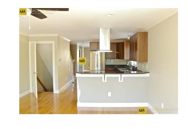 622 Trapelo Rd, Unit T in Belmont, MA - Building Photo - Building Photo