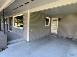 8119 Old Madison Pike in Madison, AL - Building Photo - Building Photo