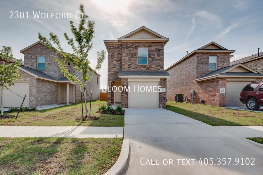 2301 Wolford Ct in Norman, OK - Building Photo