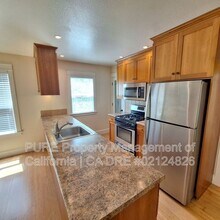 7124 Marsh Way in Cotati, CA - Building Photo - Building Photo