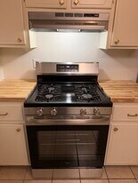 405 Dent St in Bay, AR - Building Photo