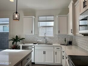 5549 S Dillon in Mesa, AZ - Building Photo - Building Photo