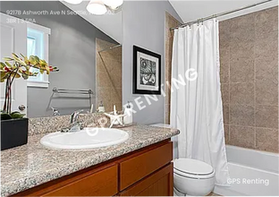 9217b Ashworth Ave N in Seattle, WA - Building Photo - Building Photo