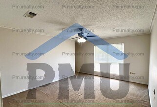 4602 Elkwood Ln in Arlington, TX - Building Photo - Building Photo
