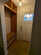 455 NE Clay Ave in Bend, OR - Building Photo - Building Photo