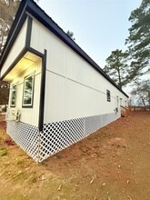 12090 Canal St in Willis, TX - Building Photo - Building Photo