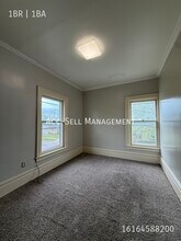 656 Chatham St NW in Grand Rapids, MI - Building Photo - Building Photo
