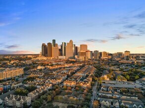1900 Genesee St in Houston, TX - Building Photo - Building Photo