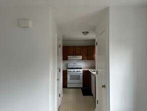 95 Elm St in West Haven, CT - Building Photo - Building Photo