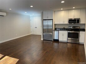 17 Cedar St in Dobbs Ferry, NY - Building Photo