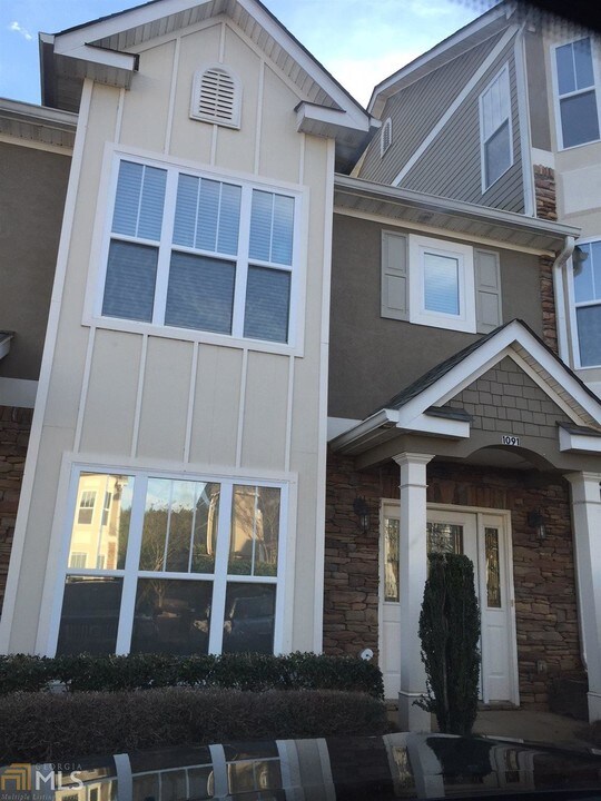 1091 Azalea St in Greensboro, GA - Building Photo
