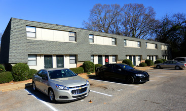 Sunrise Apartments in Montgomery, AL - Foto de edificio - Building Photo