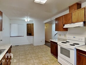 2910 Apollo Way in Reno, NV - Foto de edificio - Building Photo