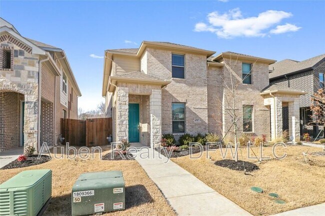 property at 6717 Glimfeather Dr