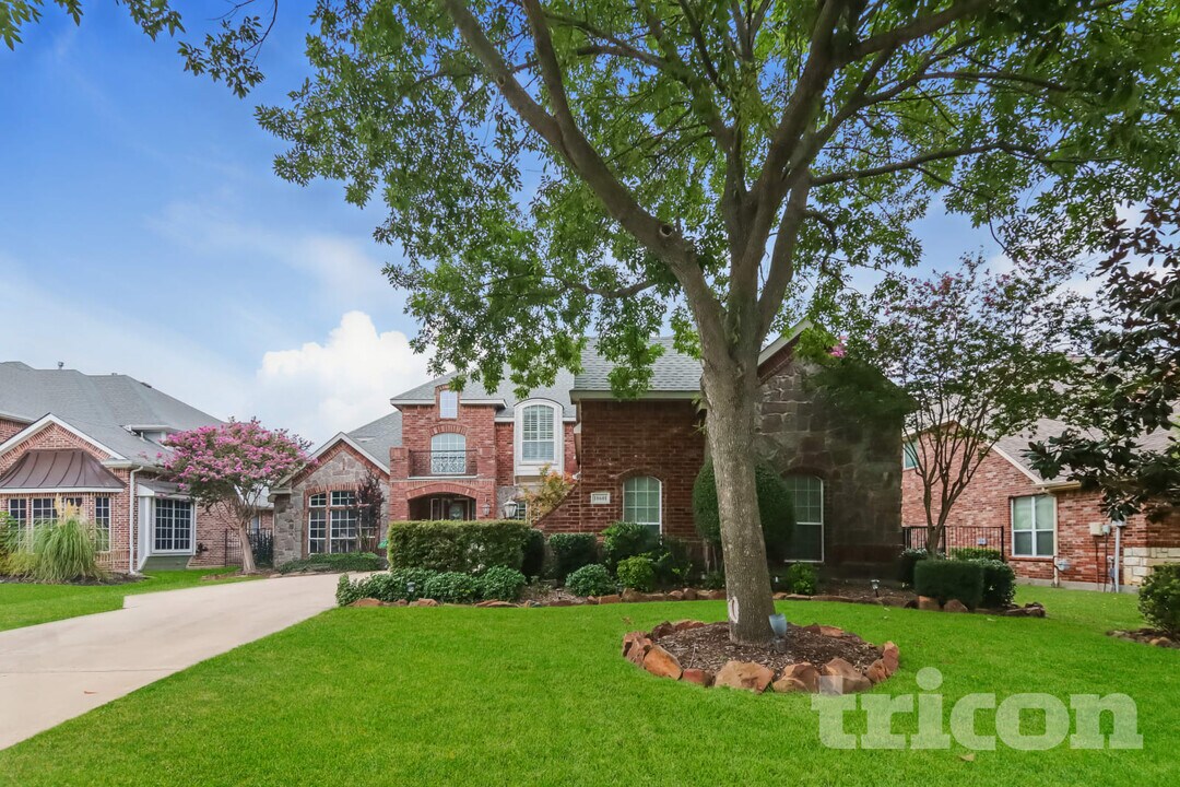 10601 Waterview Pkwy in Rowlett, TX - Building Photo