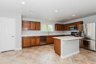 3914 S Ponderosa Dr in Gilbert, AZ - Building Photo - Building Photo
