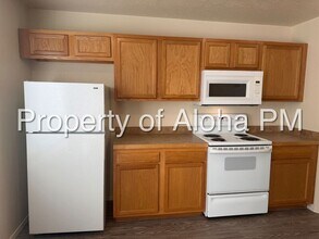 1037 W Pine Ave in Meridian, ID - Building Photo - Building Photo