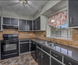 775 Highland Square Dr in Shreveport, LA - Building Photo - Building Photo