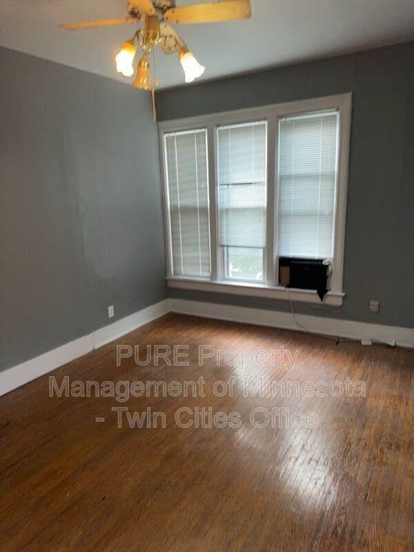 516 5th Ave SE in Minneapolis, MN - Building Photo - Building Photo