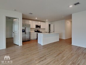 24218 Breckenridge Pass Ln, Unit 214 in Hockley, TX - Building Photo - Building Photo