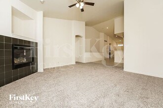 10802 Barclay Ct in Commerce City, CO - Building Photo - Building Photo