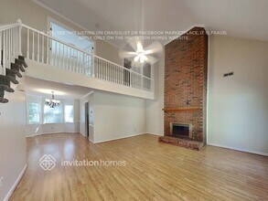 815 Brightmoor Dr in Matthews, NC - Foto de edificio - Building Photo