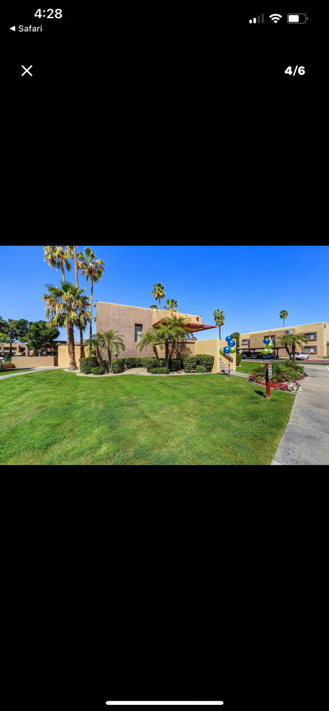 3601 W Tierra Buena Ln, Unit Avalon Hills Condominium in Phoenix, AZ - Foto de edificio - Building Photo