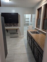 449 New Britain Ave in Hartford, CT - Building Photo - Building Photo