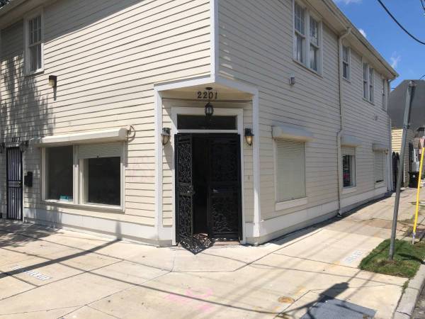 2203 Louisiana Ave, Unit 2203 in New Orleans, LA - Building Photo