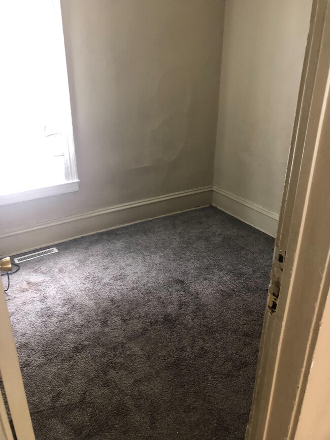 4139 Bryant Ave S, Unit 1 in Minneapolis, MN - Building Photo - Building Photo