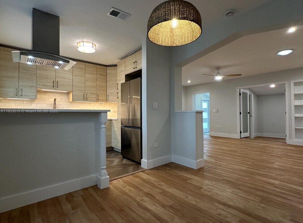 810 81st St in Miami Beach, FL - Building Photo