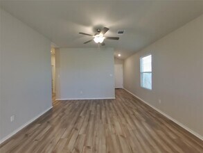5113 Sidesaddle Dr in Georgetown, TX - Building Photo - Building Photo