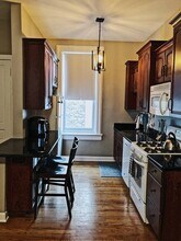 2121 N Sheffield Ave, Unit 2R in Chicago, IL - Building Photo - Building Photo