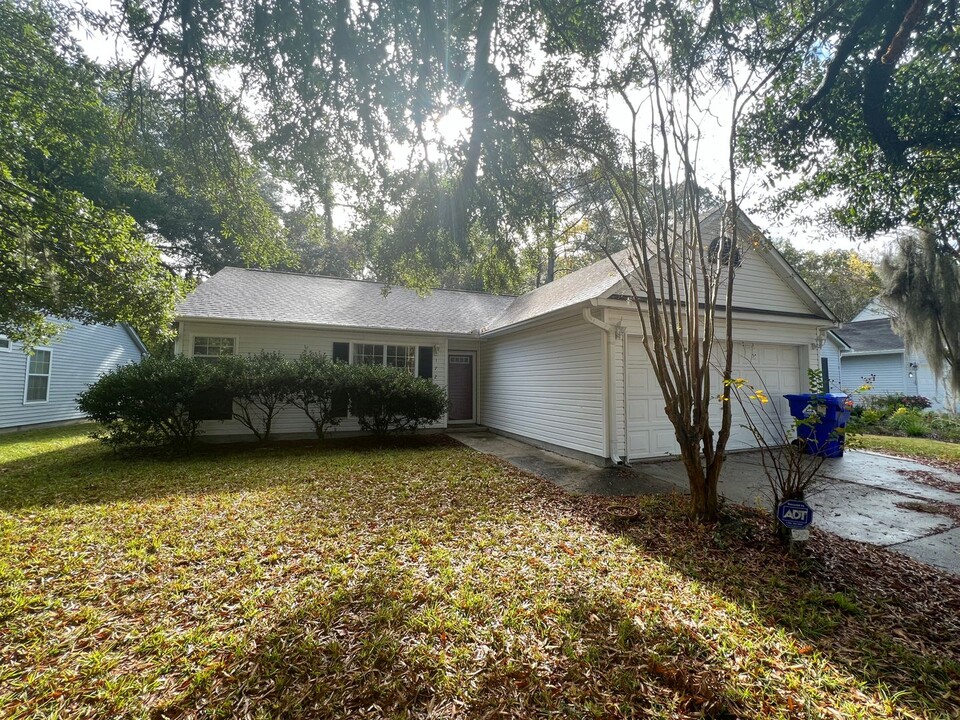 1720 S Nicole Pl in Charleston, SC - Building Photo