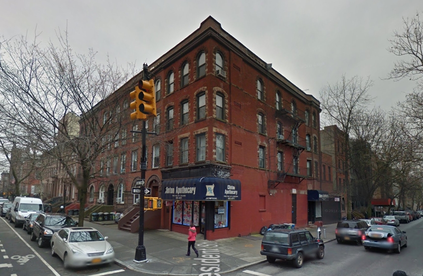 420 Clinton St in Brooklyn, NY - Building Photo