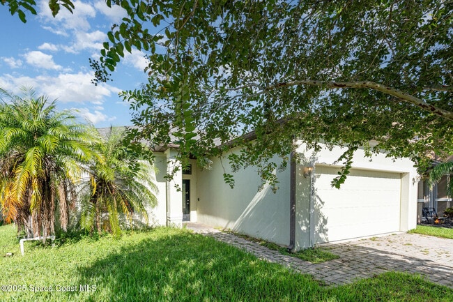 property at 1002 Hailey St
