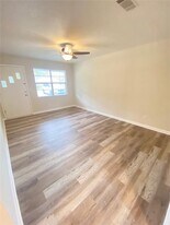 635 Maxwell St in Hinesville, GA - Building Photo