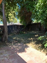 6851 Trovita Way in Citrus Heights, CA - Building Photo - Building Photo